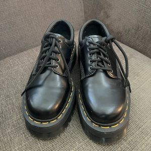 Dr Marten women’s 8053 QUAD shoe